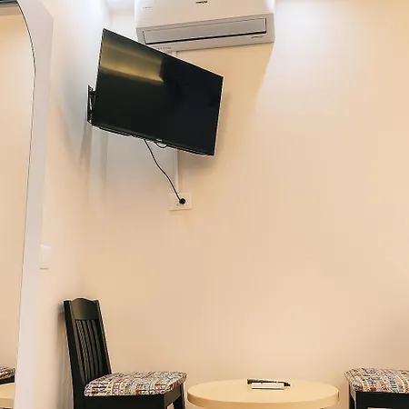 Sense Apts Appartamento Tirana